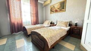 Гостиница Гостевой дом Березовый Адлер Двухместный номер с 1 кроватью или 2 отдельными кроватями-6